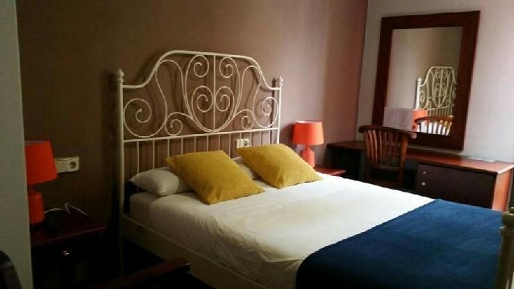 Hostal Lk Barcelona Bagian luar foto